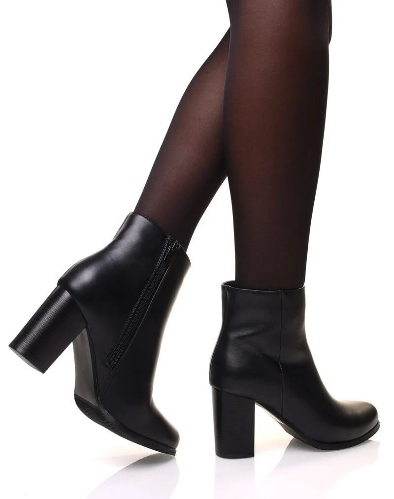 Bottines noires à talons