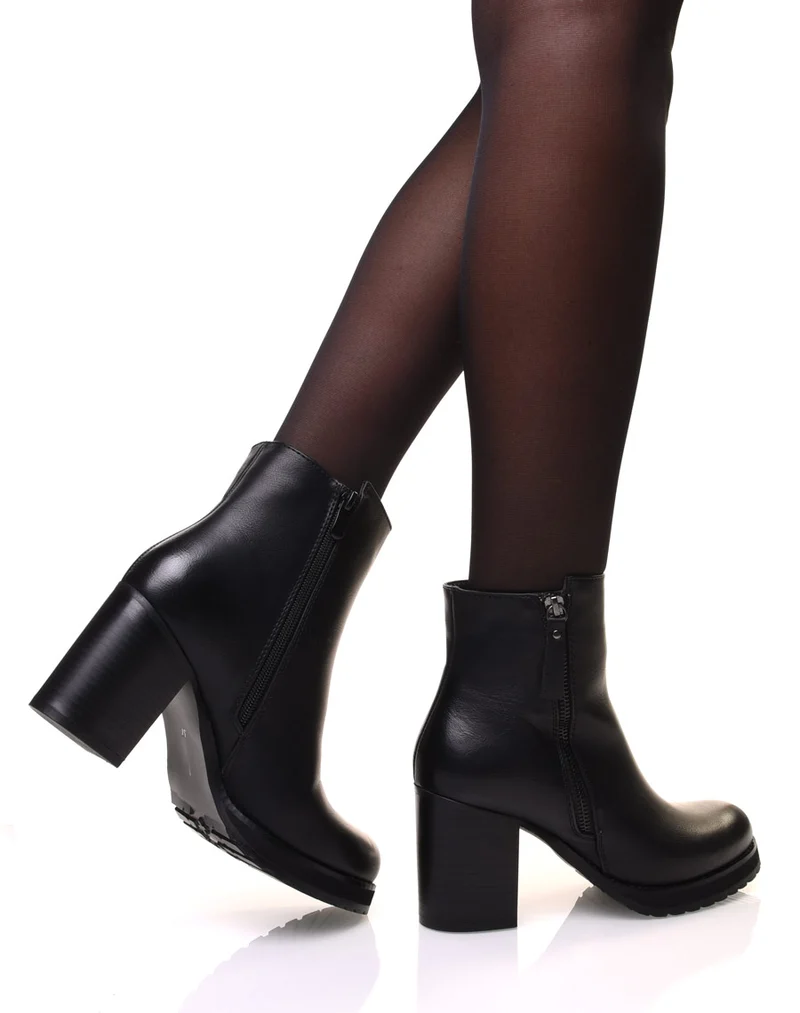 Bottines noires à talons