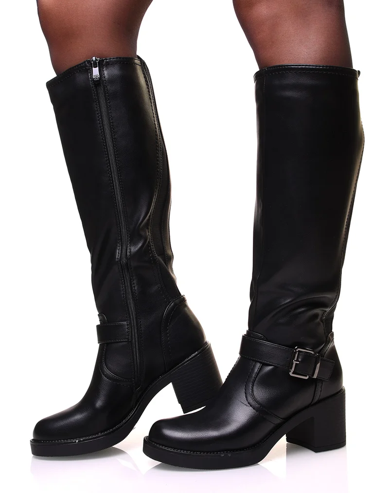 Bottes noires à sangles et talon épais