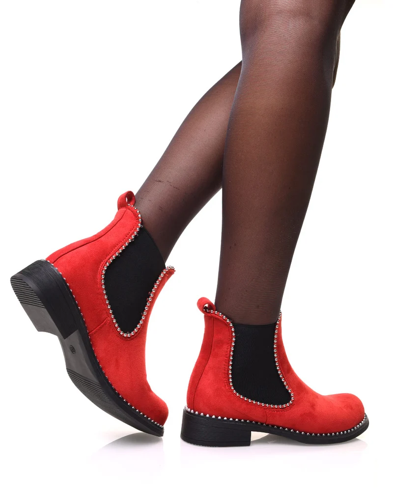 Chelsea boots rouges en suédine à détails perles