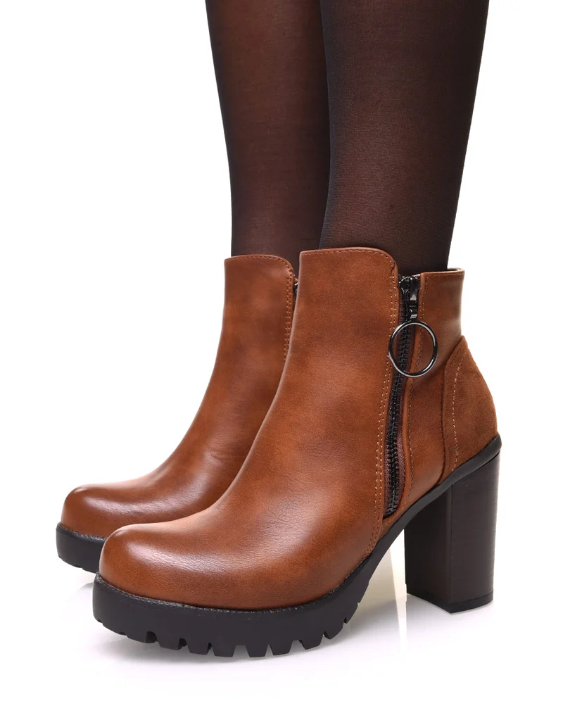 Bottines camelles à talon avec fermeture éclaire décorative