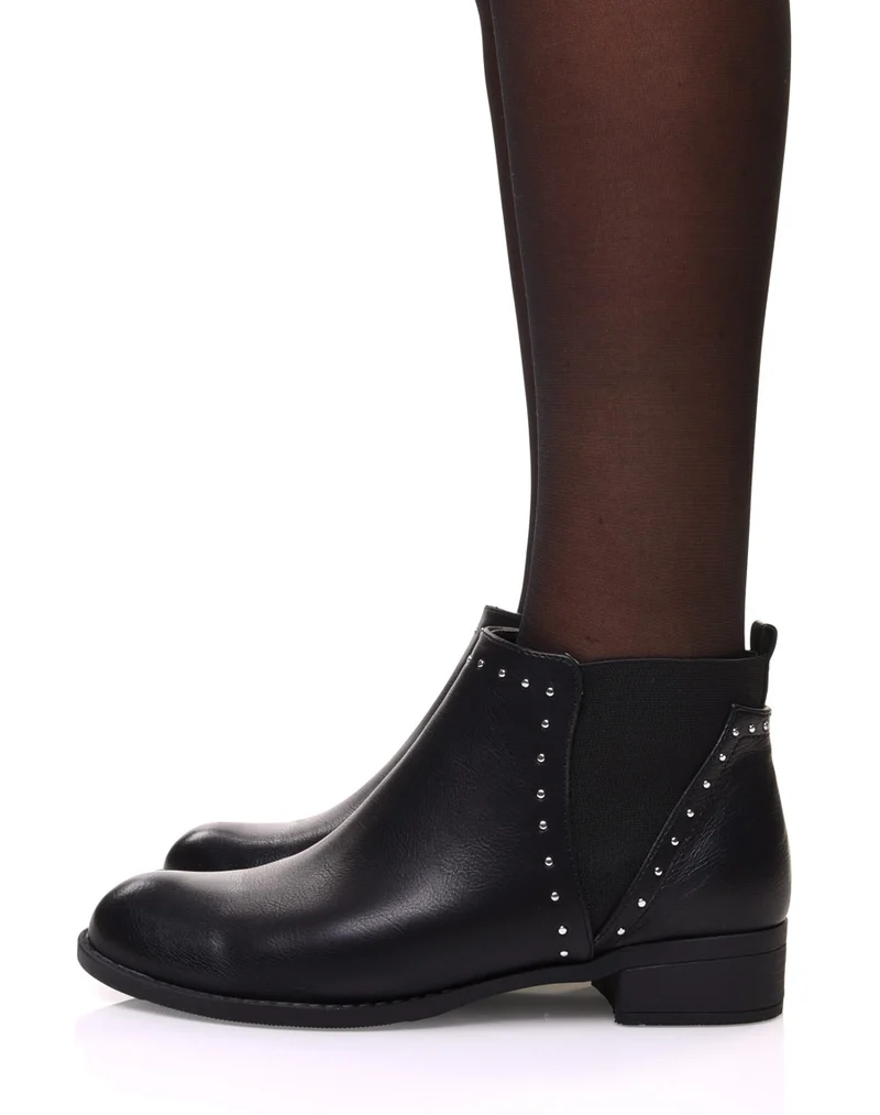 Bottines noires à élastiques ajourées