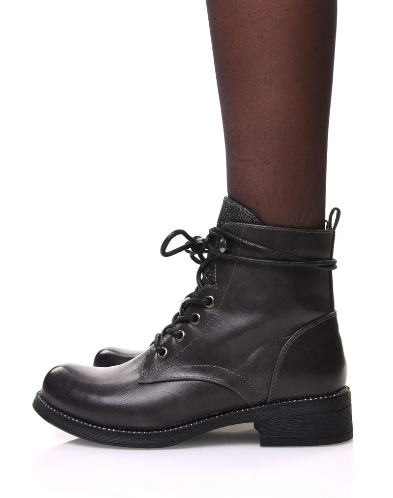 Bottines grises à lacets et languette pailletée
