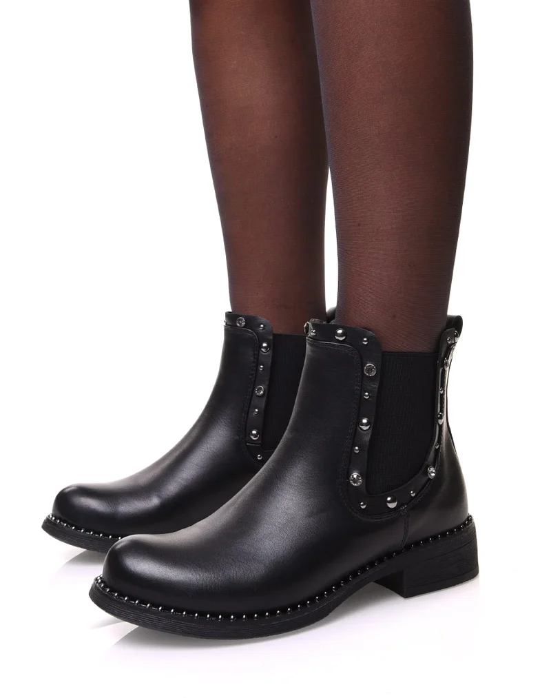 Chelsea boots noires à détails cloutés et perles