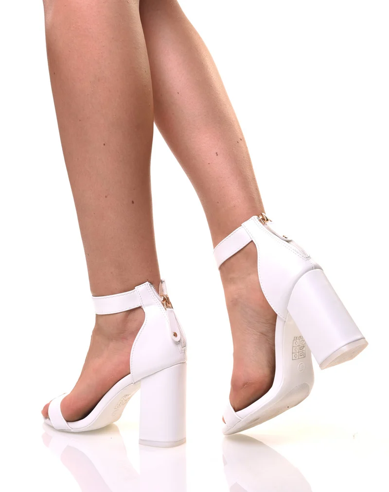 Sandales blanches
