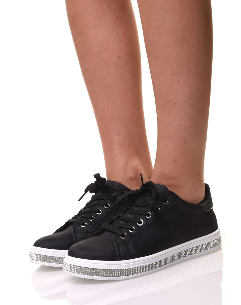 Baskets noires avec strass