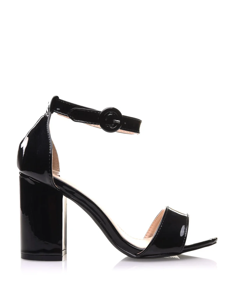 Sandales noires vernis