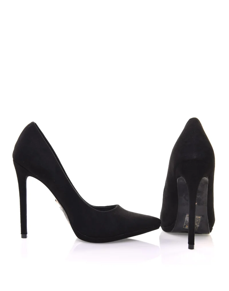 Escarpins noirs en suédines et bouts pointus