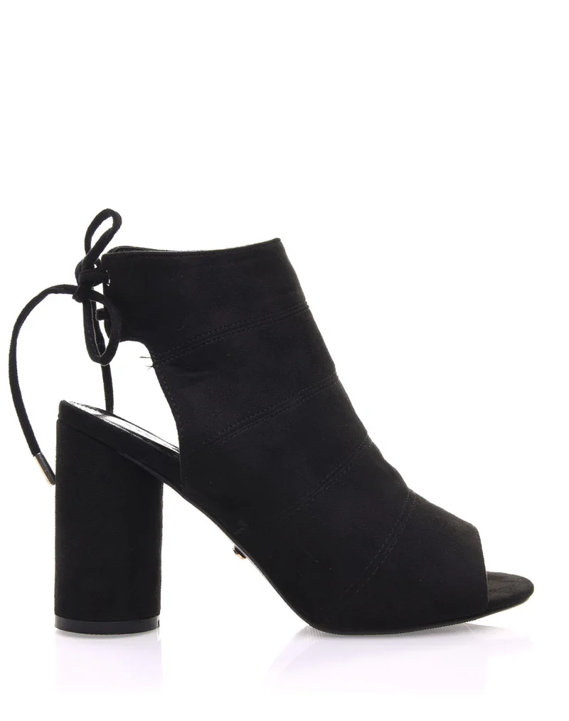 Sandales noires en suédine à talons ronds