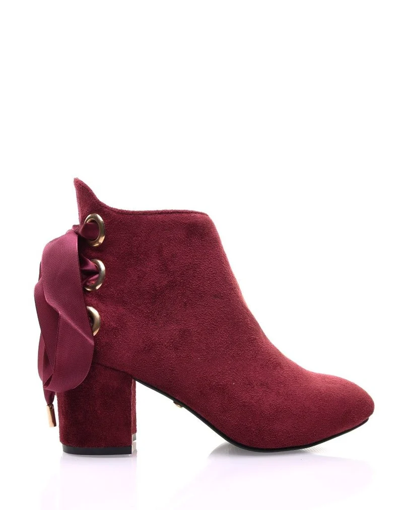 Bottines bordeaux talons mi hauts lacets en satin