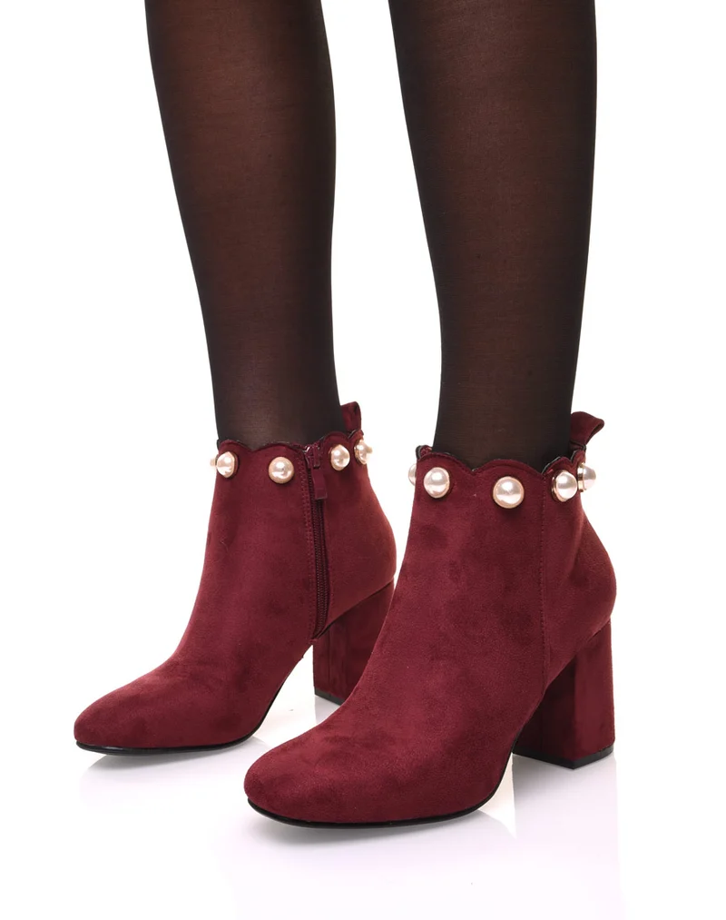 Bottines bordeaux bordées de perles
