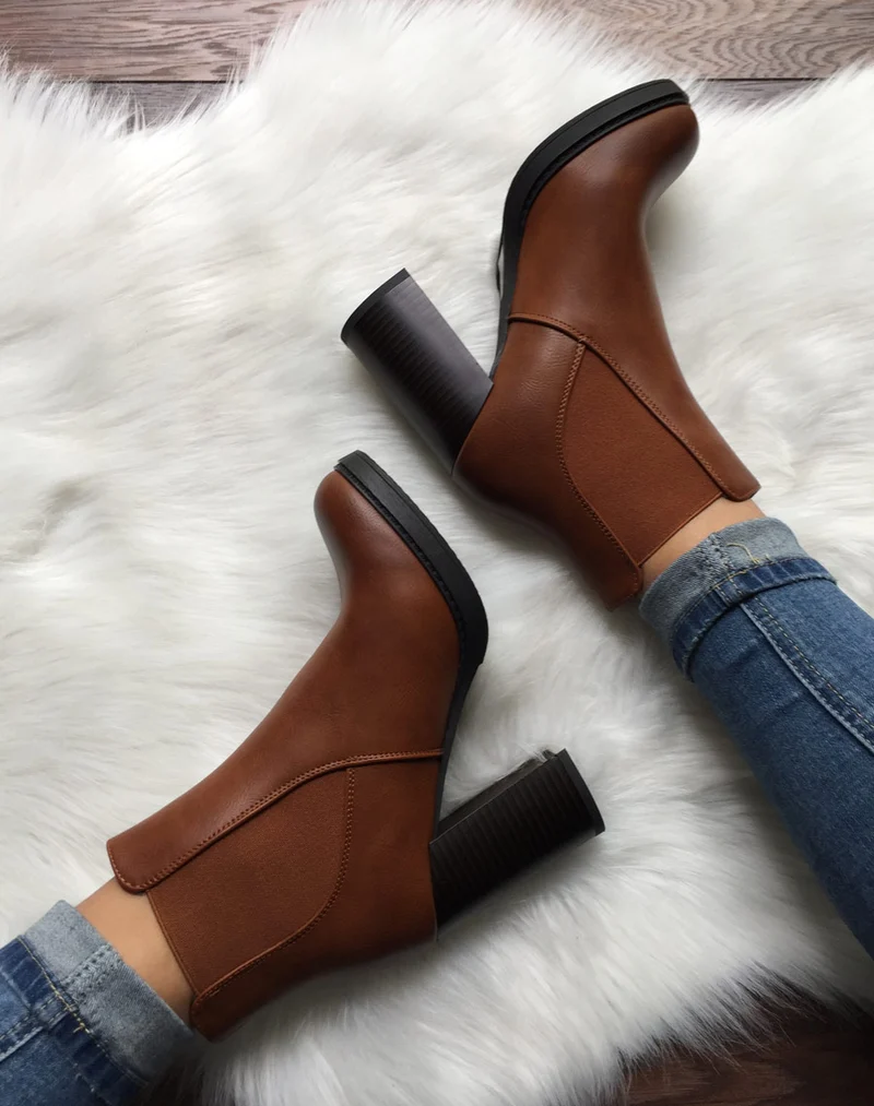 Bottines camel semi-montantes élastiques