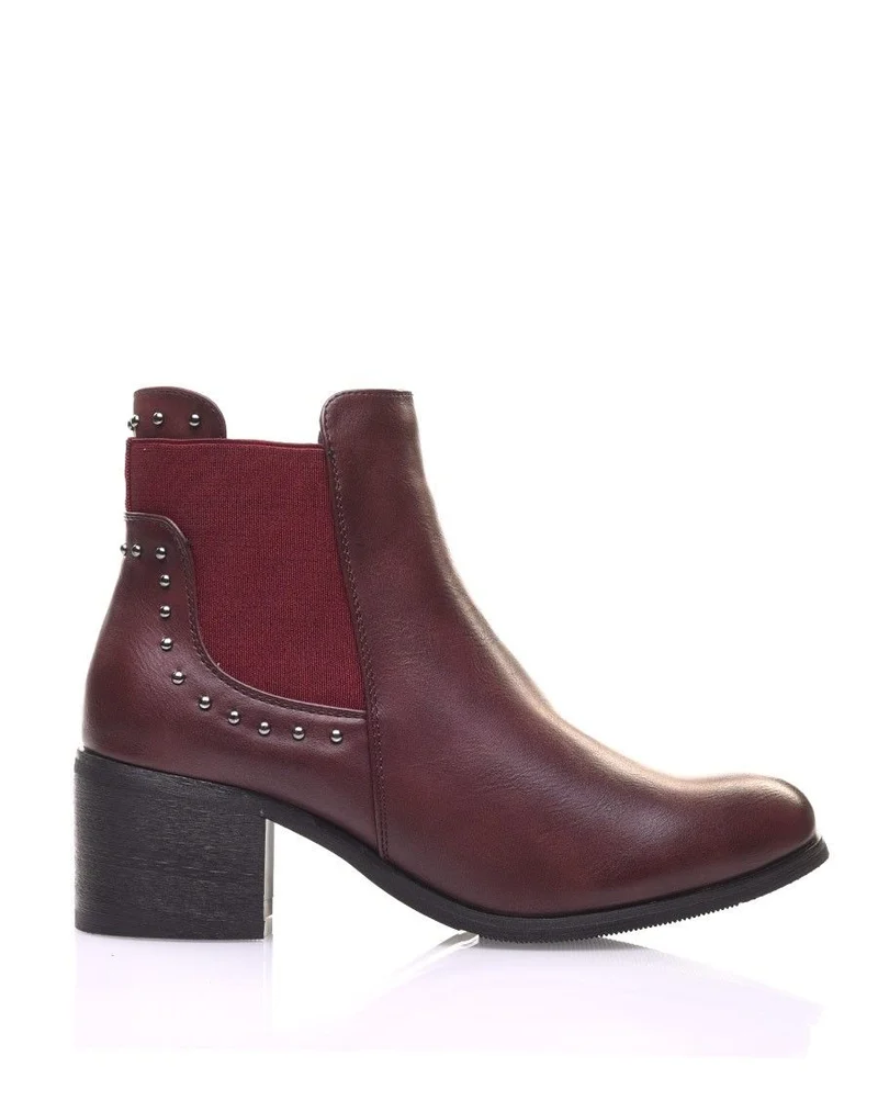 Chelsea boots bordeaux cloutés à petits talons