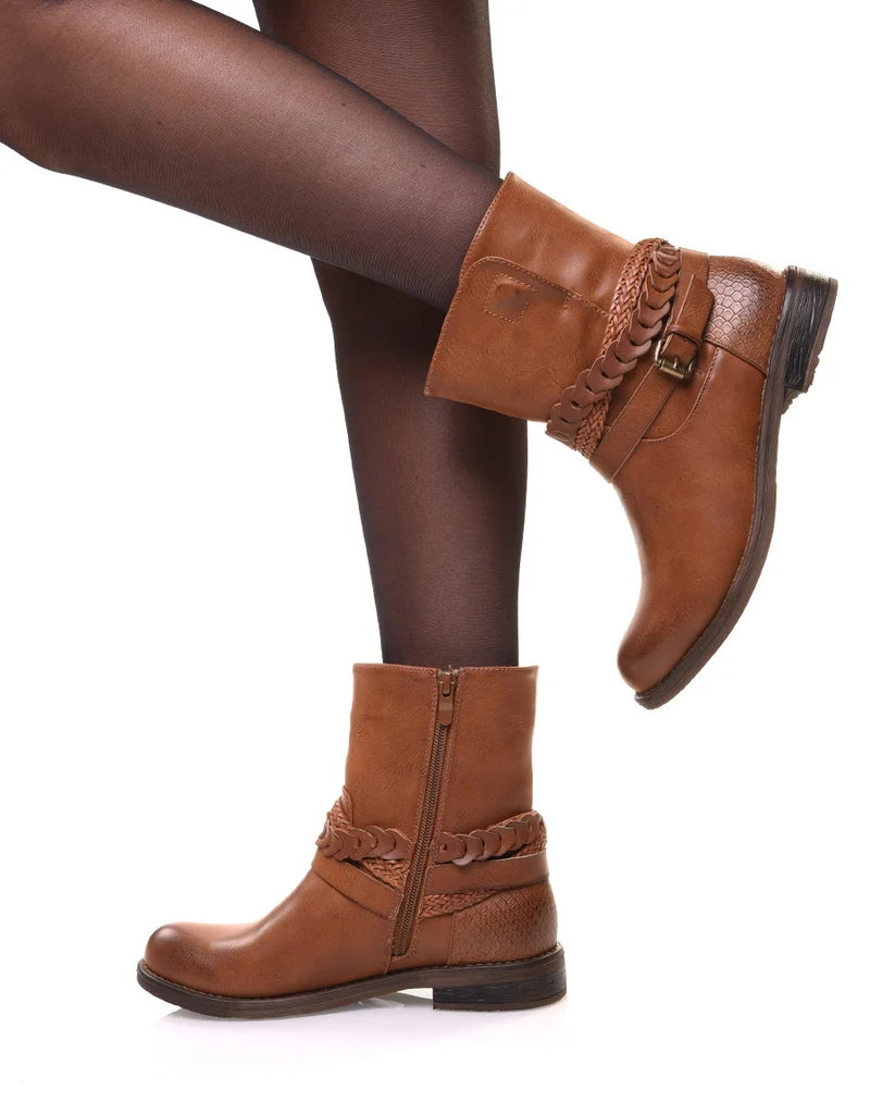 Bottines motardes camel à lanières tressées