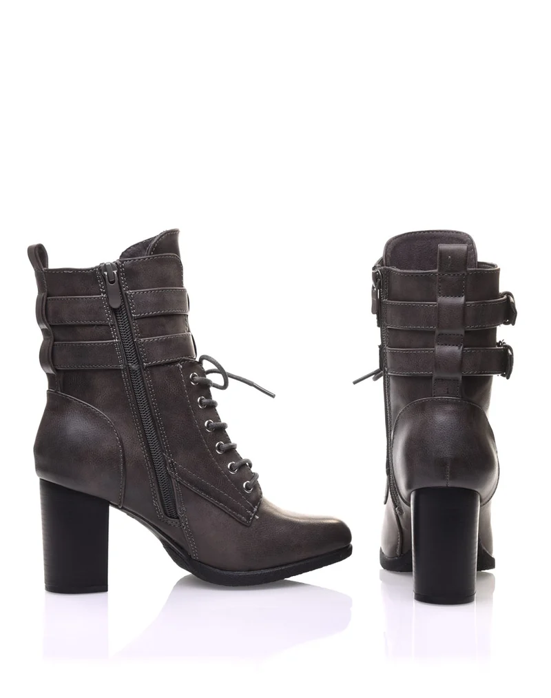 Bottines grises à talons lacées