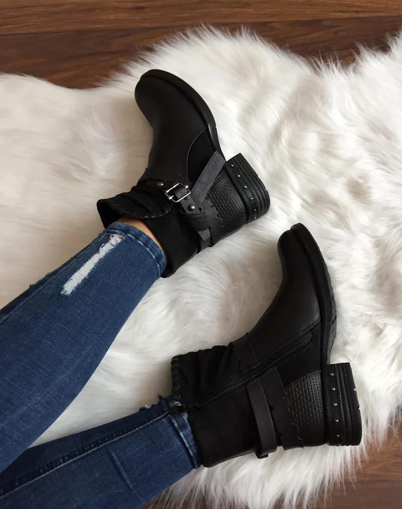 Bottines noires bi matières à multiples détails