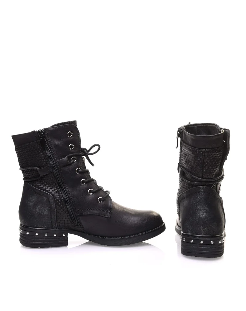 Bottines noires texturées à lacets