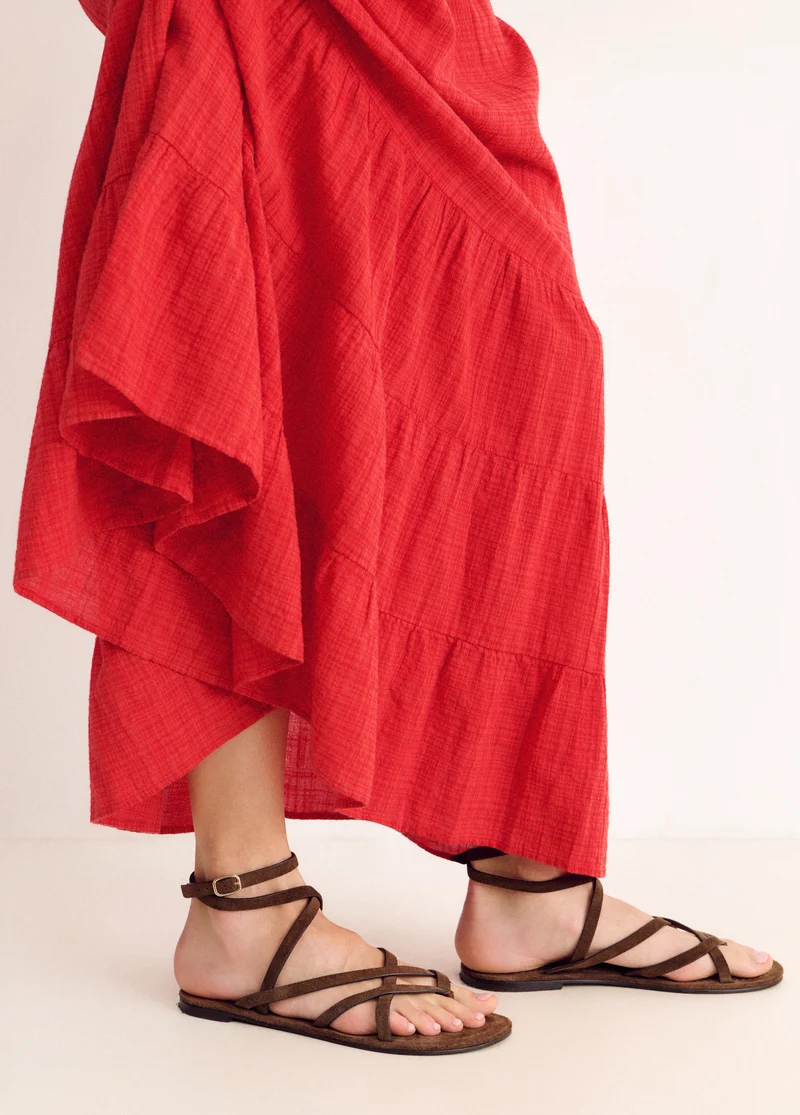 Flat sandals with suede straps