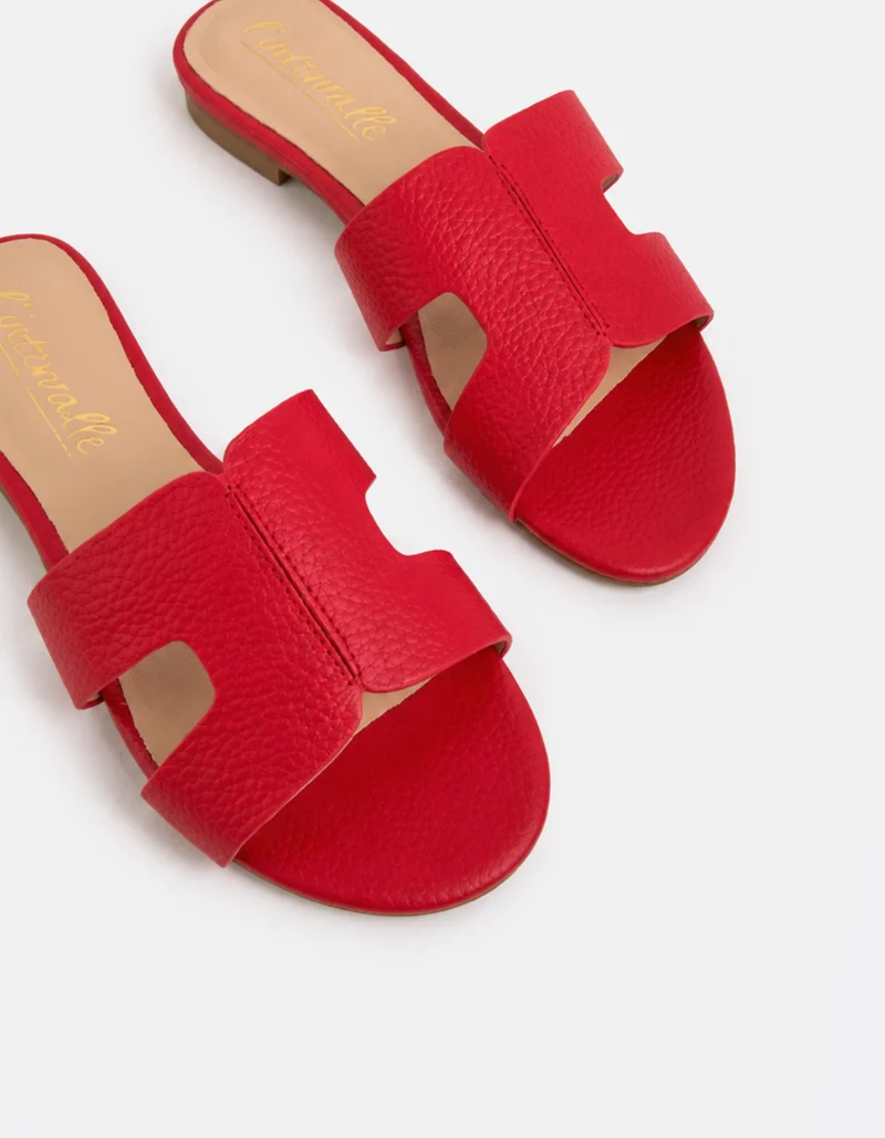 Valmisa Red Leather