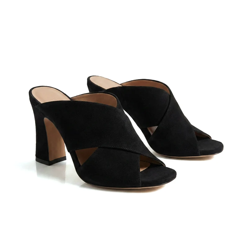 ESTANA NOIR SUEDE