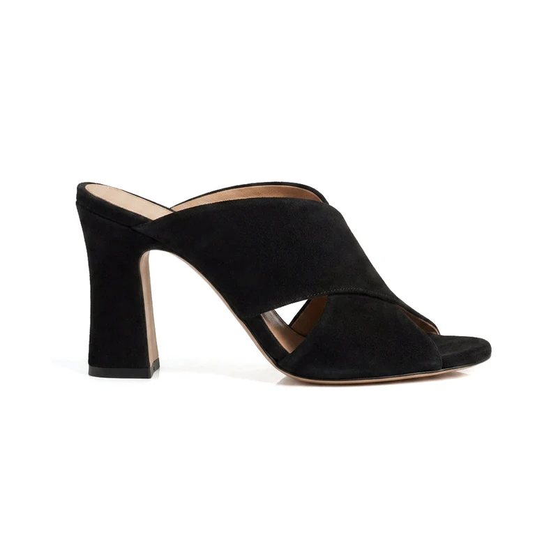 ESTANA NOIR SUEDE