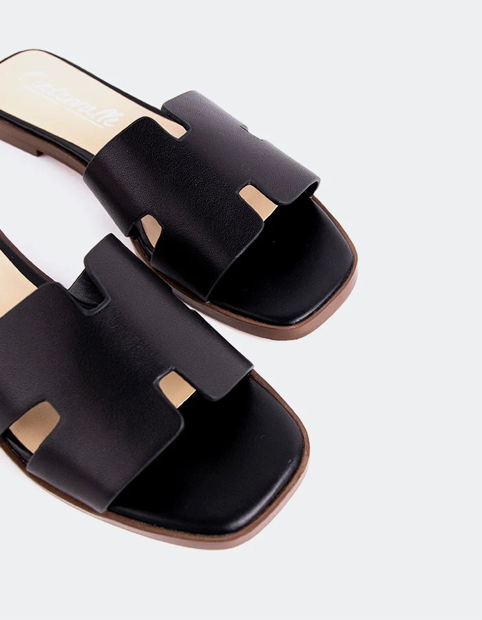 Ranna Black Leather