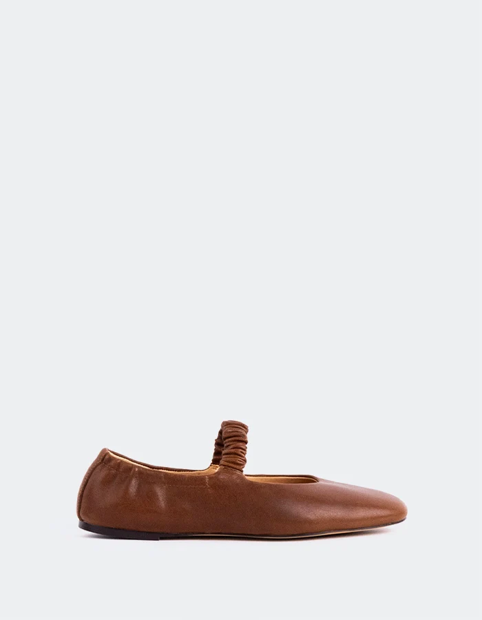 Miah Tan Leather