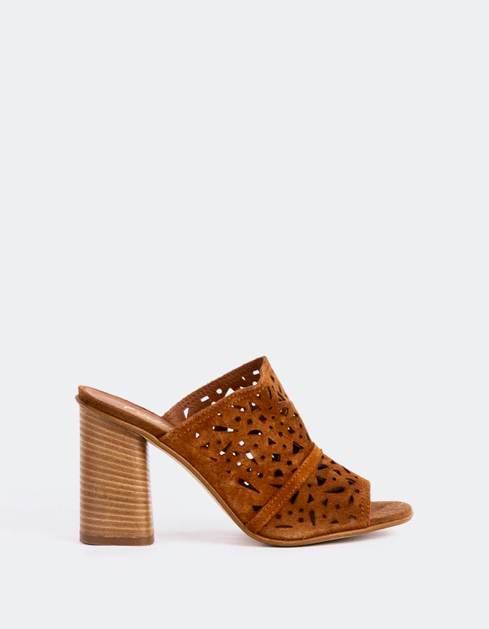 Willow Tan Suede