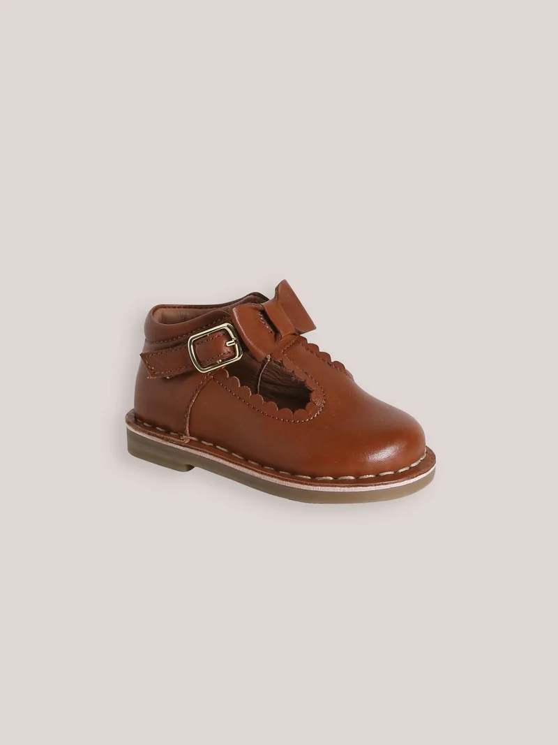Salomés avec noeud bébé en cuir