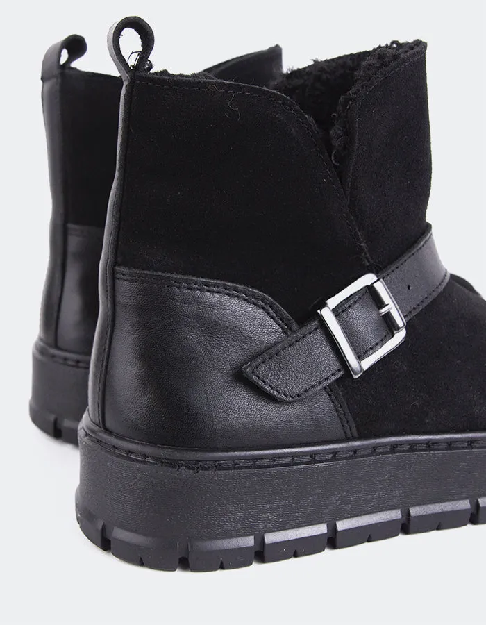 Plorin Black Suede