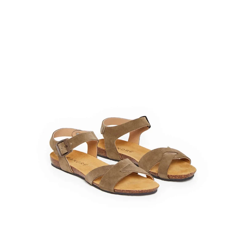 BREHAT KAKI