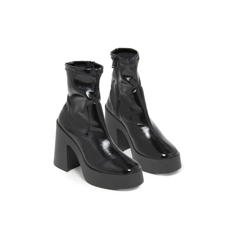 ADIARATOU NOIR VERNIS
