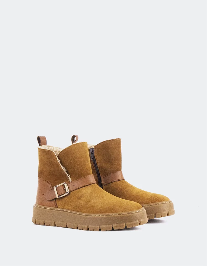 Plorin Cognac Suede