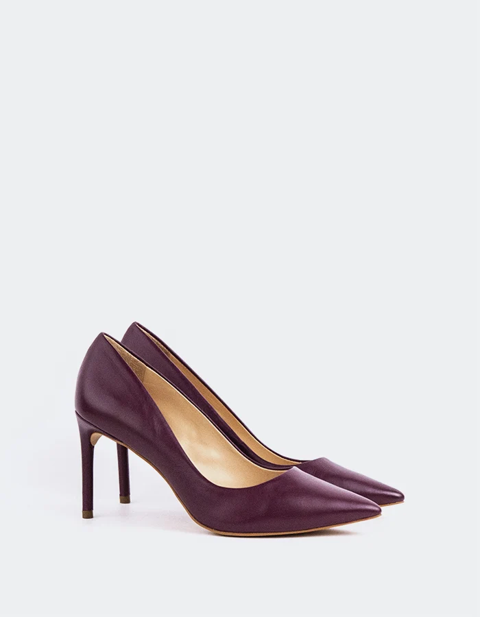 Zinnia Burgundy Leather