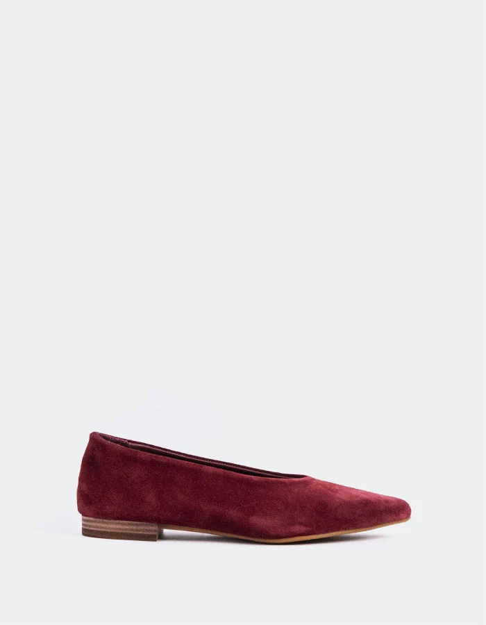 Thena Burgundy Suede