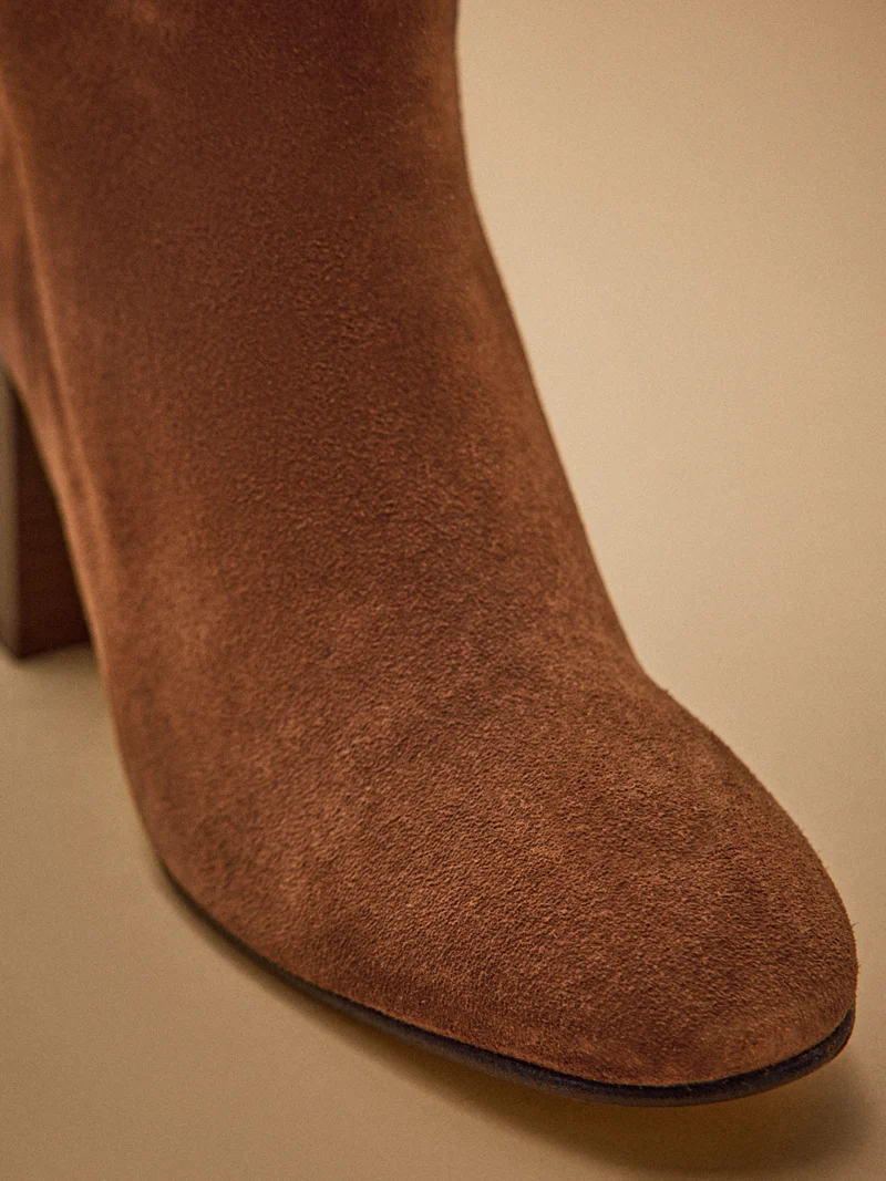Bottes à talon cuir velouté femme