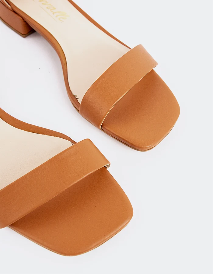 Yanna Tan Leather