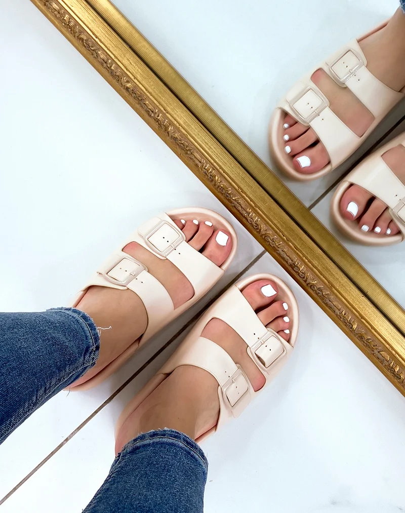 Mules beiges à double bride avant ajustables