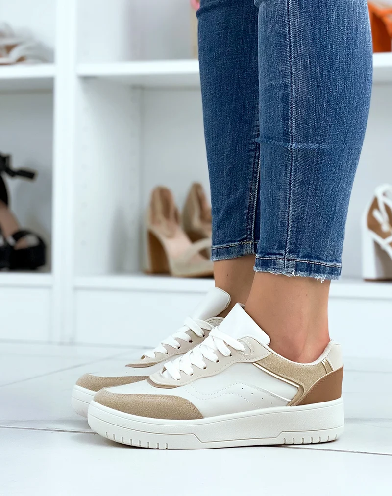 Baskets beiges à empiècements nudes