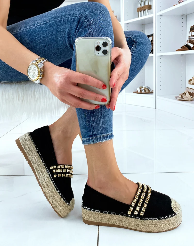 Espadrilles en suédine noire à détail clouté