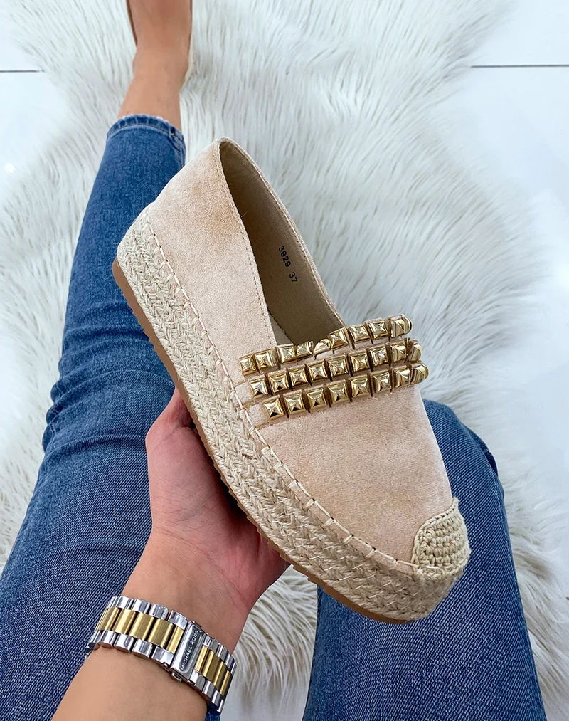 Espadrilles en suédine beige à détail clouté