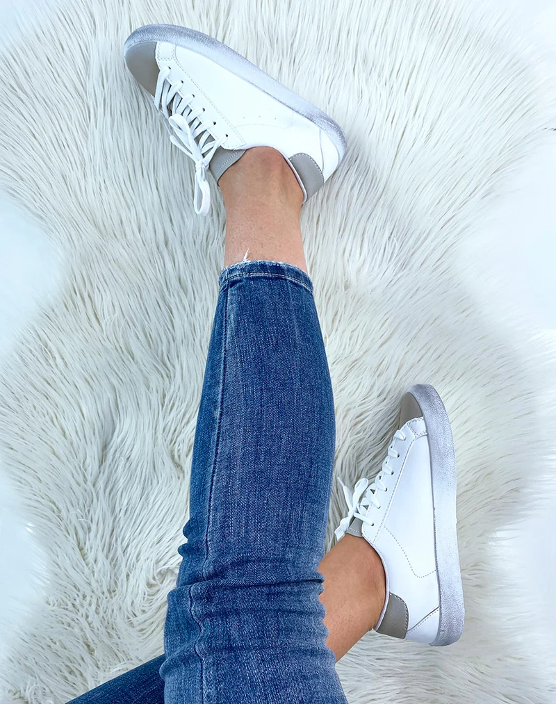 Basket blanche et gris mat