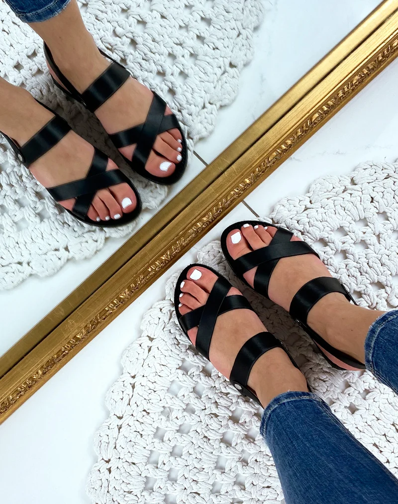 Nu-pieds à lanières épaisses noires