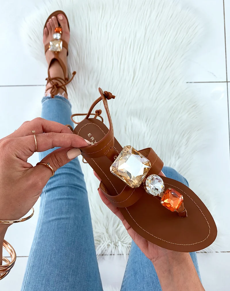 Nu-pieds camel à strass