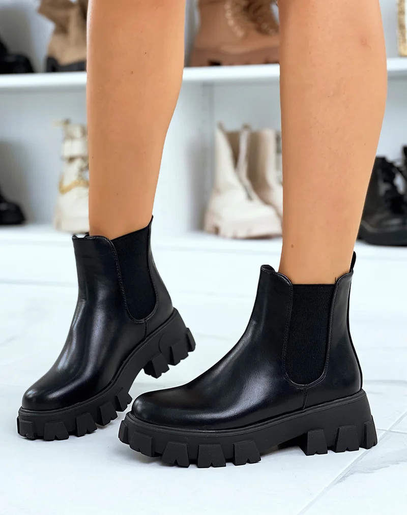Chelsea boots noires à grosse semelle épaisse et crantée