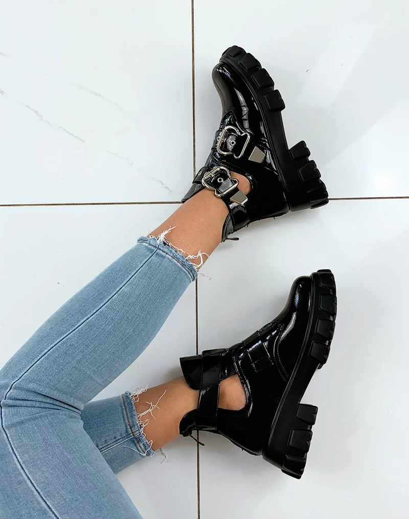 Bottines noir oversize vernis