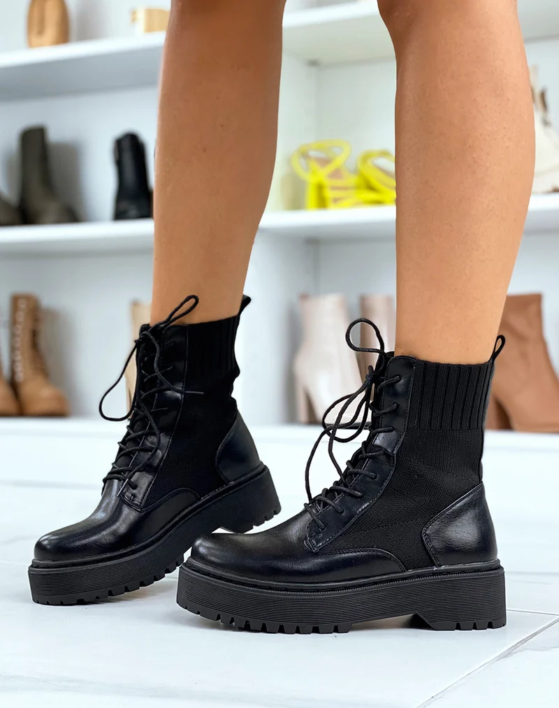 Bottines chaussettes noires à semelle épaisse