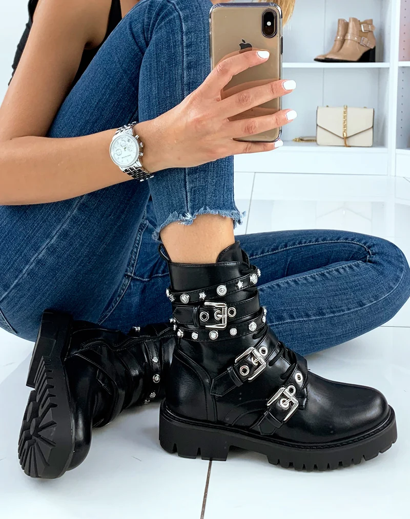 Bottines montantes noires à multiples lanières