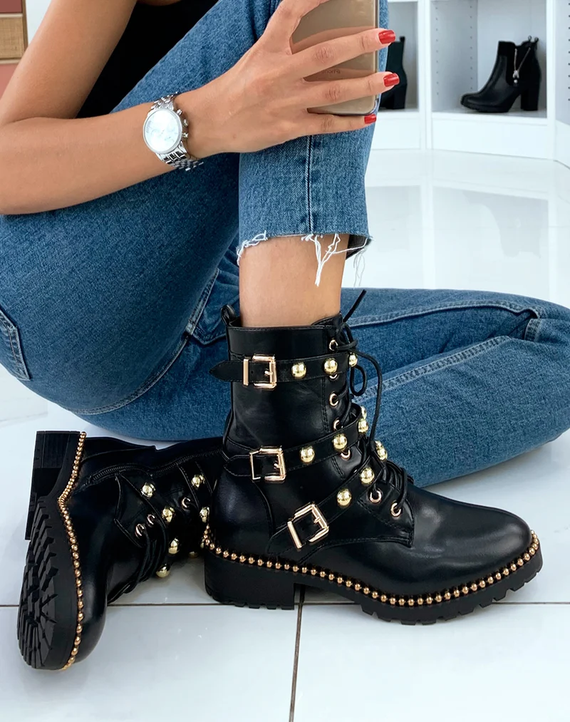 Bottines montantes noires à détails dorés