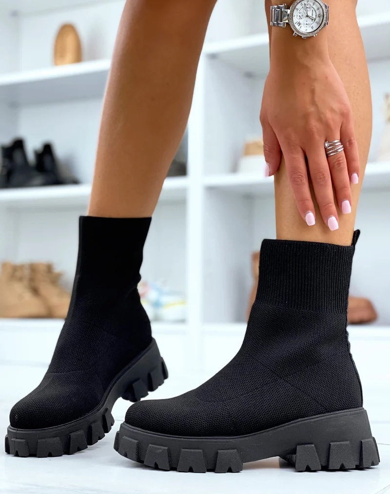 Bottines noires effet chaussette à semelle épaisse crantée